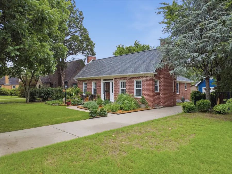 1740 S College Avenue, Tulsa, OK 74104 - #2