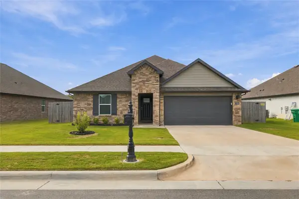 7208 E 155th Place S, Bixby, OK 74008