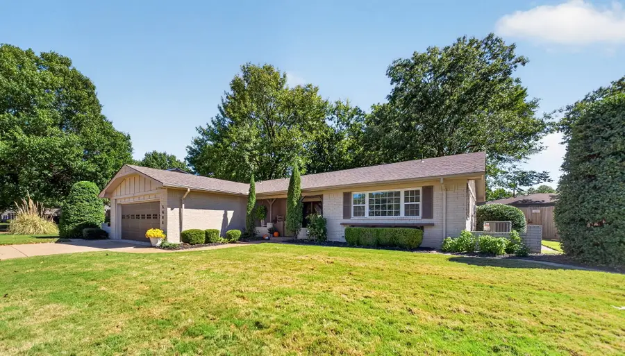 1404 N Choctaw Place, Claremore, OK 74017 - #2