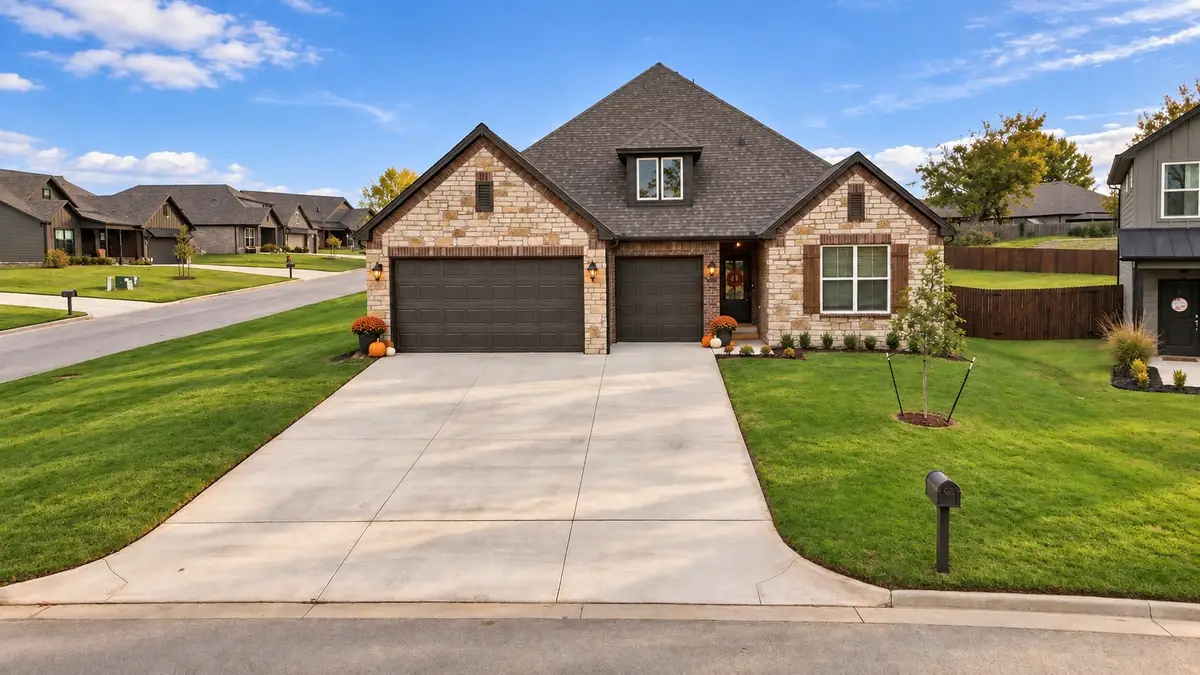 31161 E 61st Court S, Broken Arrow, OK 74014 - #1