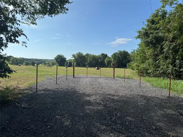 Hwy 62, Tahlequah, OK 74464