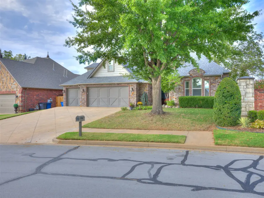 421 W 77th Street, Tulsa, OK 74132 - #2
