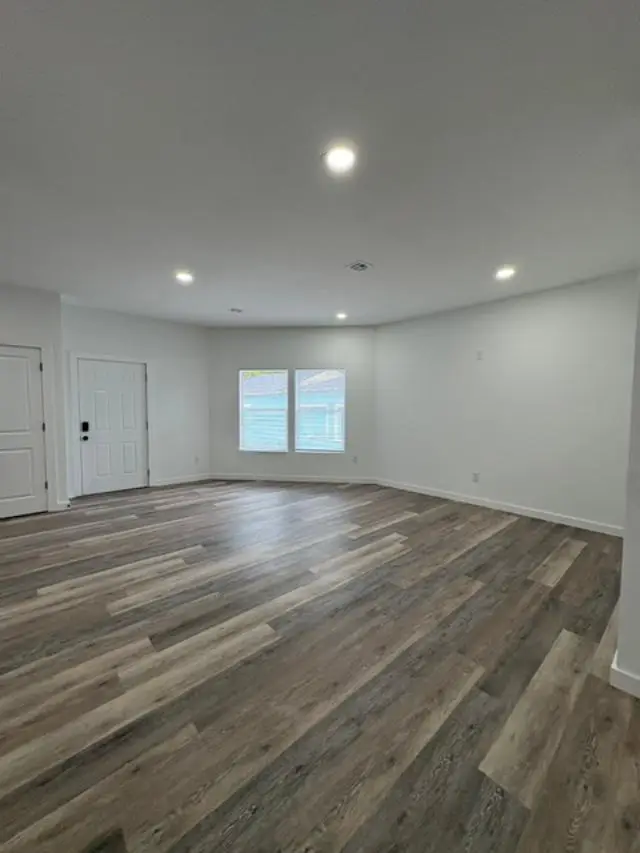 517 S Independence Street, Sapulpa, OK 74066 - #2