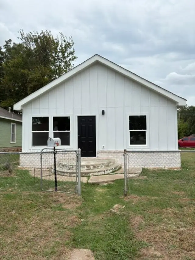 719 S Muskogee Street, Sapulpa, OK 74066 - #1
