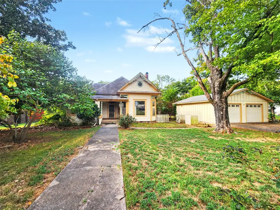 605 W Shawnee Street, Tahlequah, OK 74464 - #2