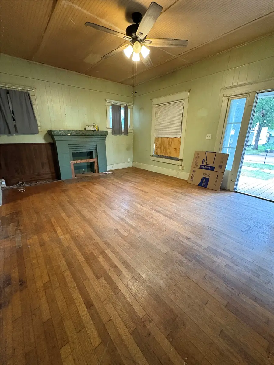 405 S Chickasaw Avenue, Bartlesville, OK 74003 - #2