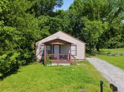 236 N Theodore Avenue, Bartlesville, OK 74003 - #2