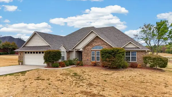 23570 Wolf Valley Road, Wister, OK 74966