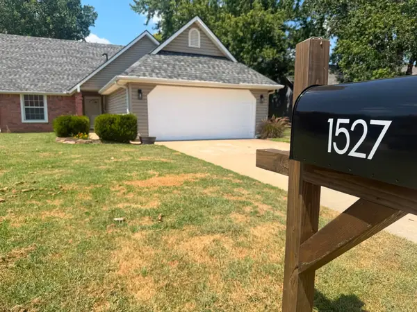 1527 E 76th Street, Tulsa, OK 74136