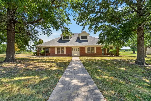 151 S 2nd Street, Porter, OK 74454