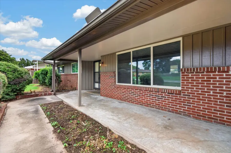 5101 Bridle Road, Bartlesville, OK 74006 - #3