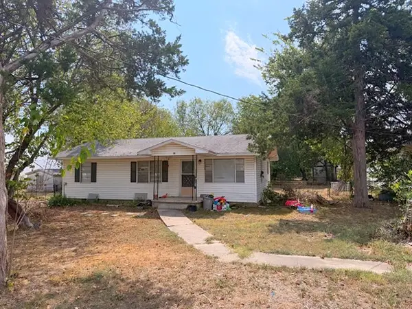 114 G Street, Savanna, OK 74565