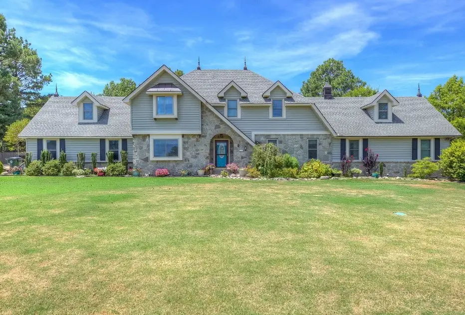 1804 Forest Road, Okmulgee, OK 74447 - #1