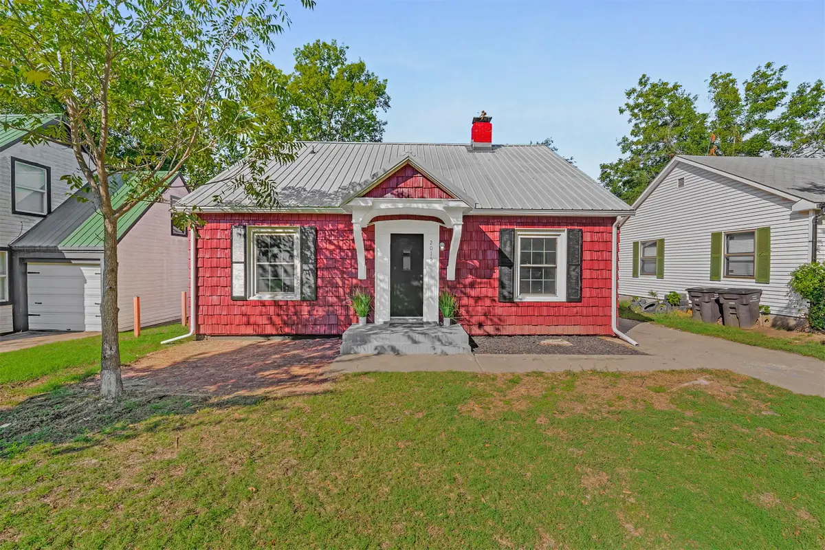 2015 S Dewey Avenue, Bartlesville, OK 74003 - #1