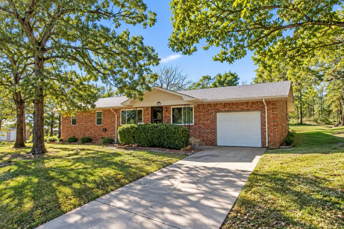 121 Gilbert Drive, Eufaula, OK 74432 - #1