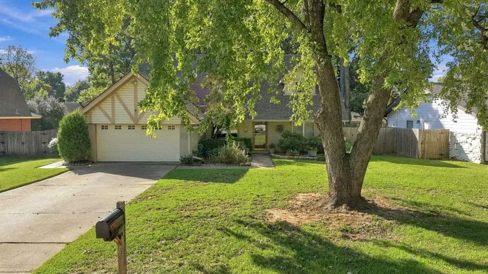 2972 E 76th Street S, Tulsa, OK 74136 - #1