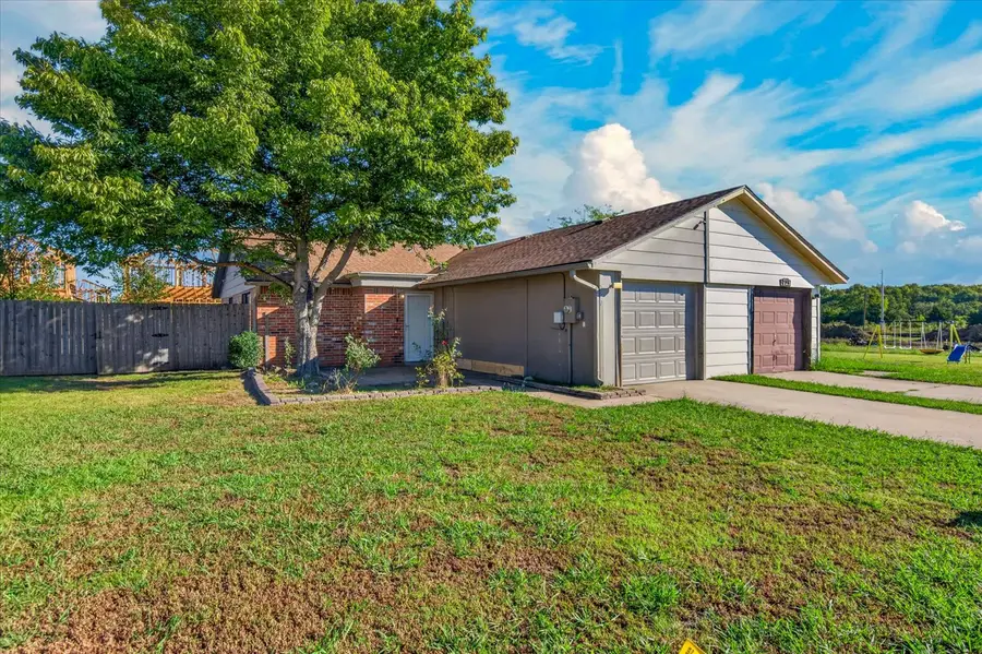 721 Acorn Drive, Bartlesville, OK 74003 - #3