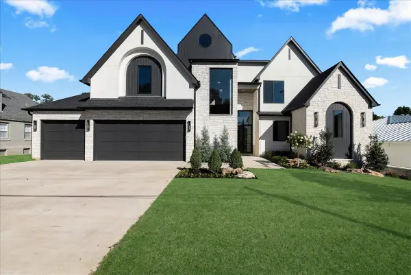 4609 S Birmingham Avenue, Tulsa, OK 74105