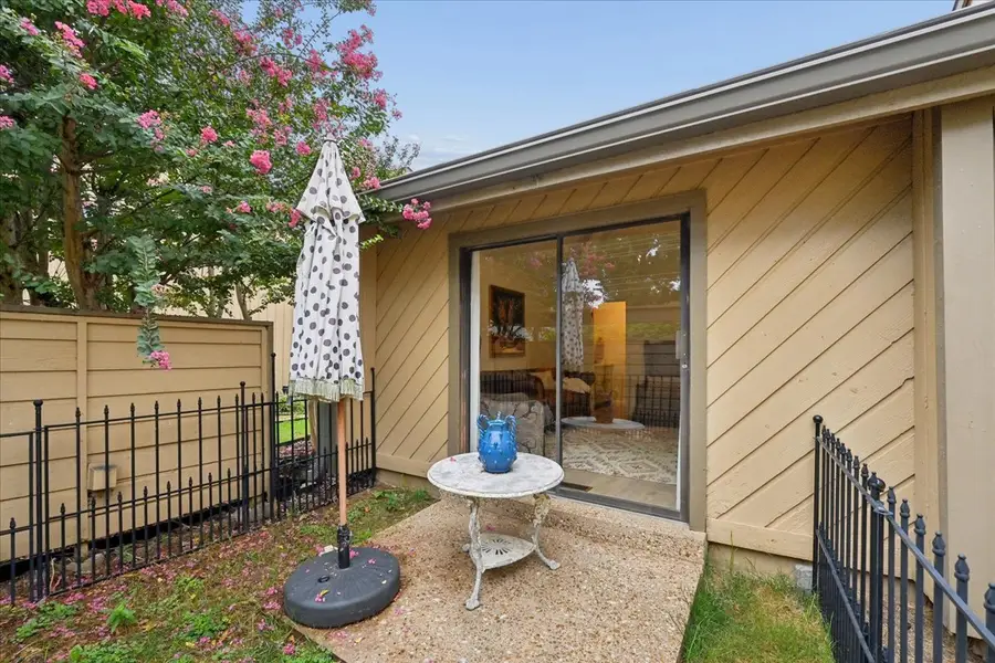 5920 S Atlanta Place #1, Tulsa, OK 74105 - #3