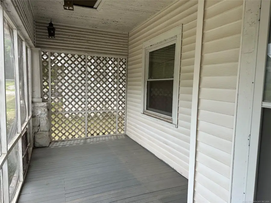814 S Severs Street, Okmulgee, OK 74447 - #2