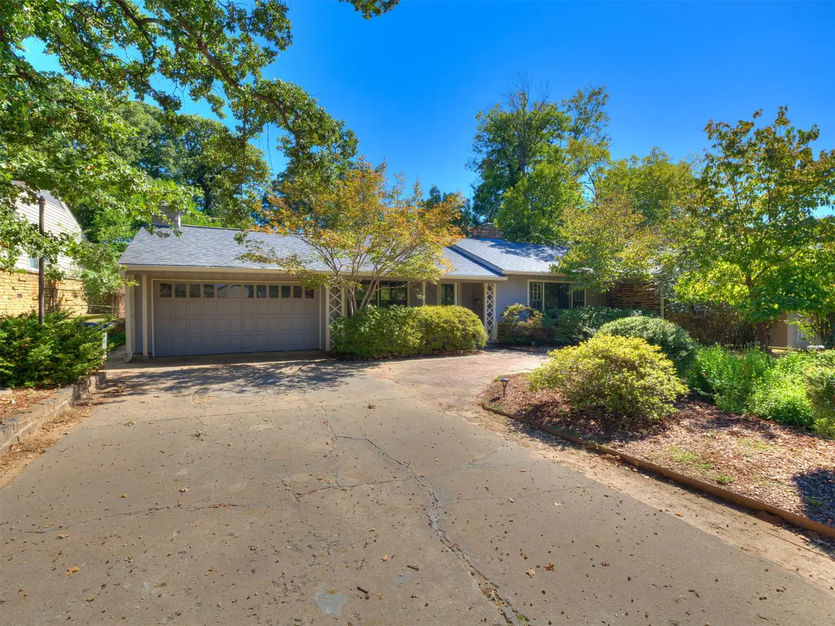 3925 S Trenton Avenue, Tulsa, OK 74105 - #1