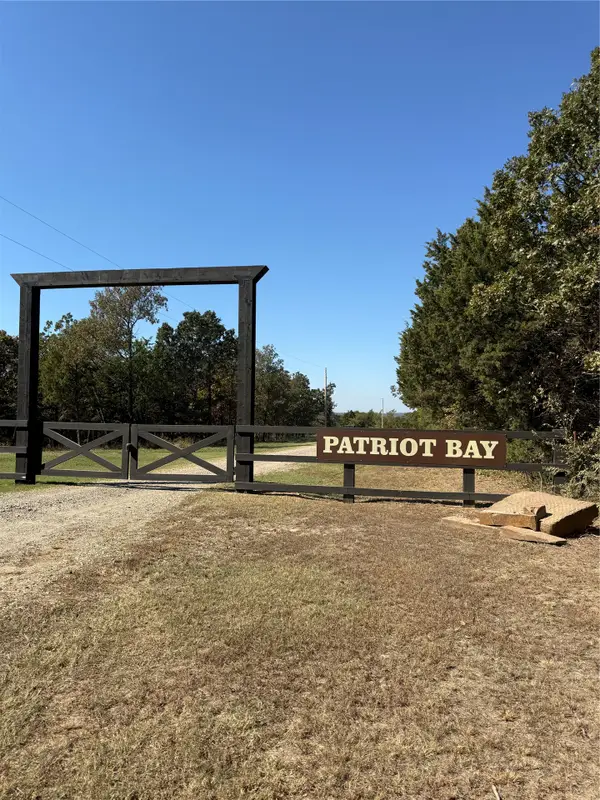 6 Mcnally Road, Eufaula, OK 74432