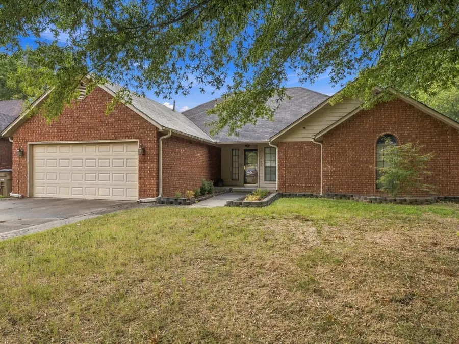 11206 S 108th East Avenue, Bixby, OK 74008 - #2