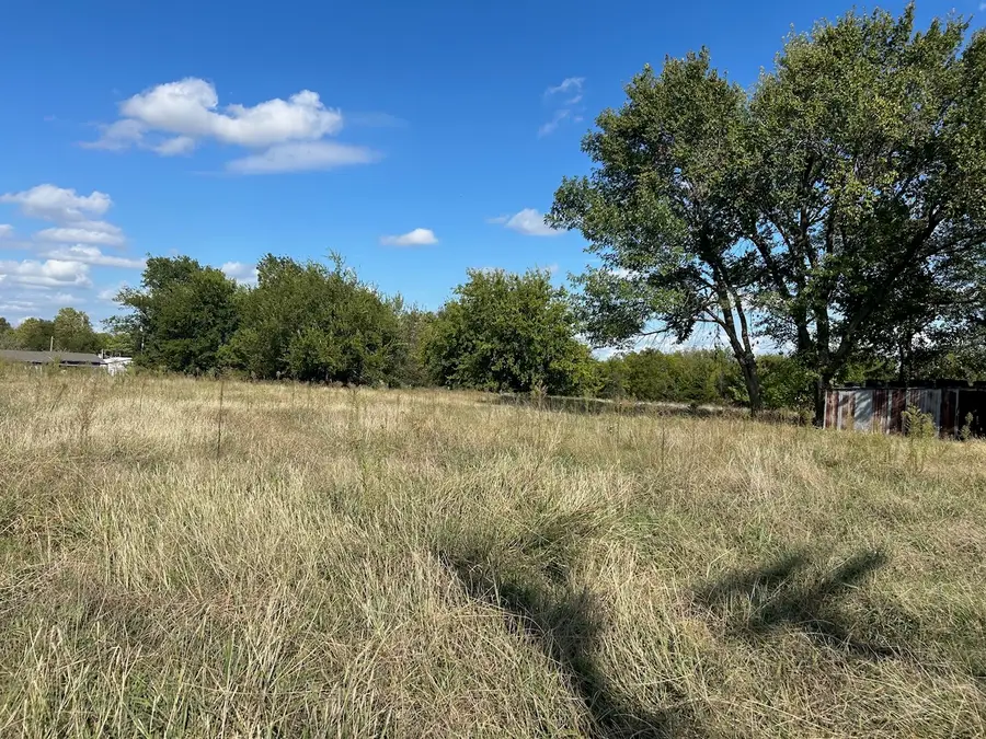 NW 11th Street S, Wagoner, OK 74467 - #3