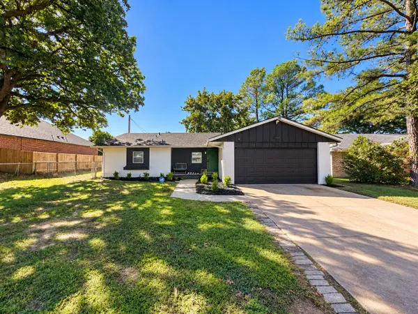 4566 W 64th Street S, Tulsa, OK 74132