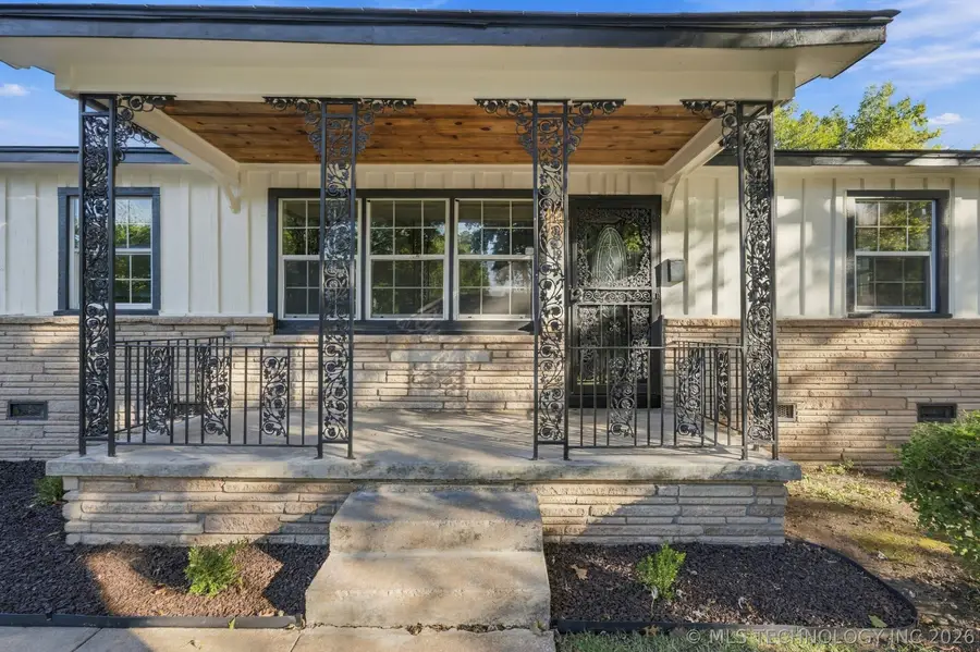 819 E 51st Place N, Tulsa, OK 74126 - #2