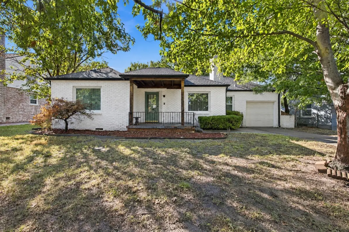 1214 S Evanston Avenue, Tulsa, OK 74104 - #1