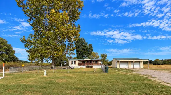 10549 W Perry Road, Stigler, OK 74462