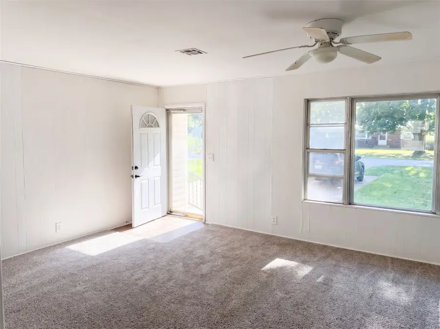 405 4th Avenue, Warner, OK 74469 - #2