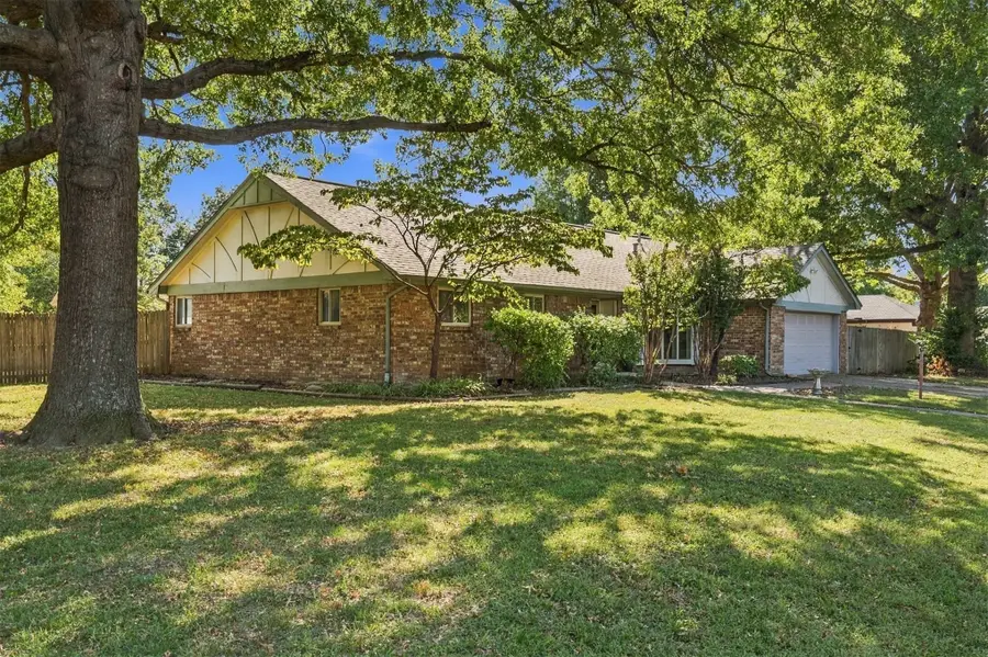 8296 E 35th Street, Tulsa, OK 74145 - #2