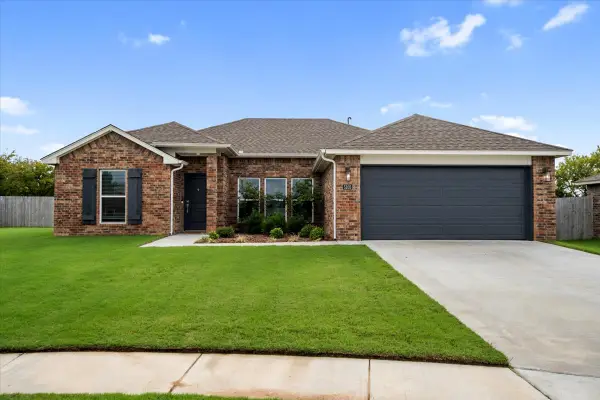 5105 E Galveston Court S, Broken Arrow, OK 74014