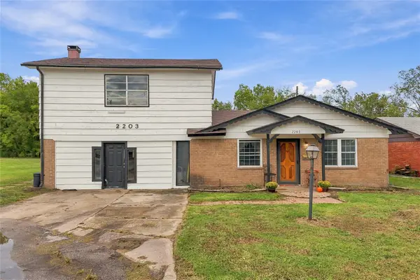2203 S Park Street, Sapulpa, OK 74066