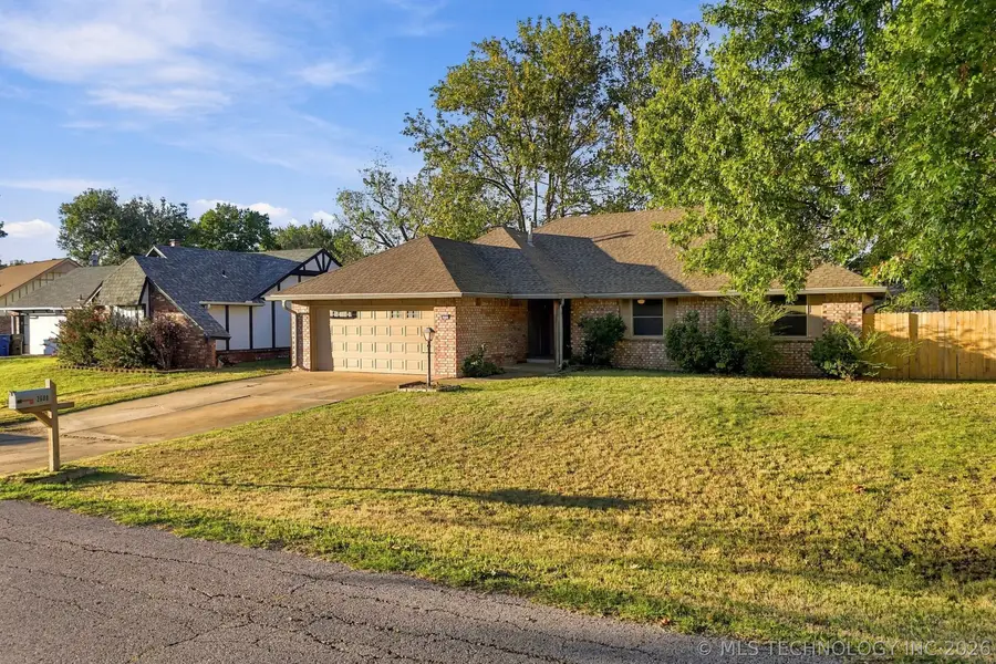 2608 Detroit Street, Broken Arrow, OK 74012 - #2