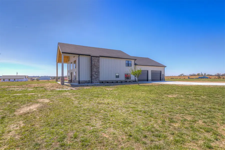 13917 State Highway 82, Tahlequah, OK 74464 - #2