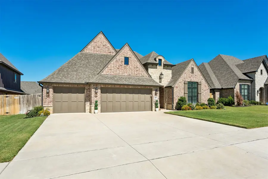 14707 E 77th Street, Owasso, OK 74055 - #3
