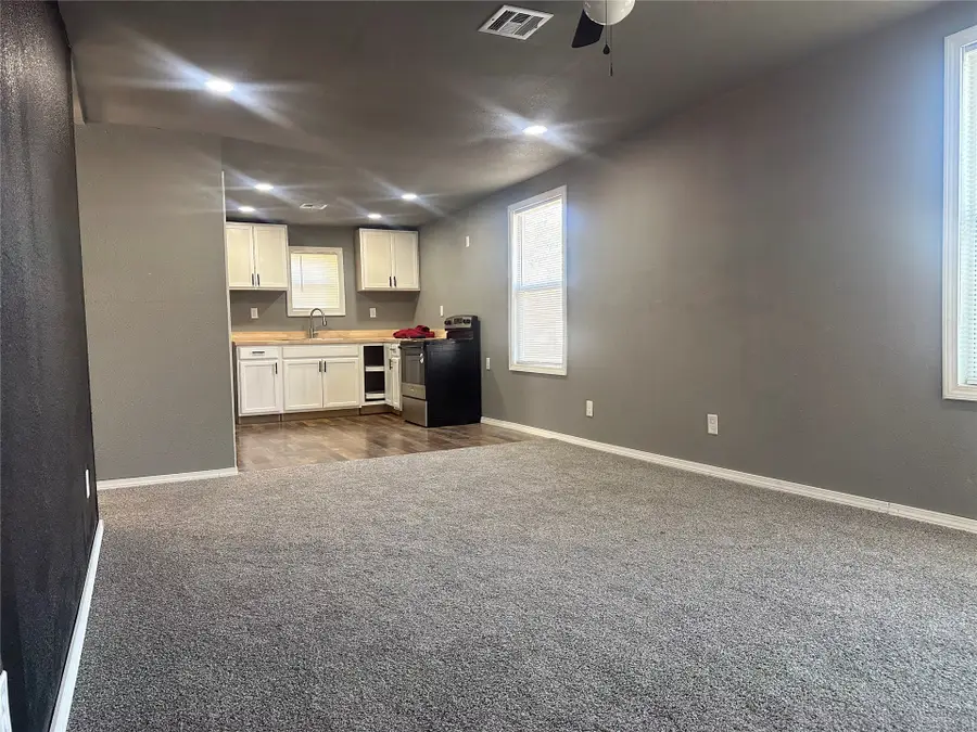 1228 E Buffalo Street, Okmulgee, OK 74447 - #3