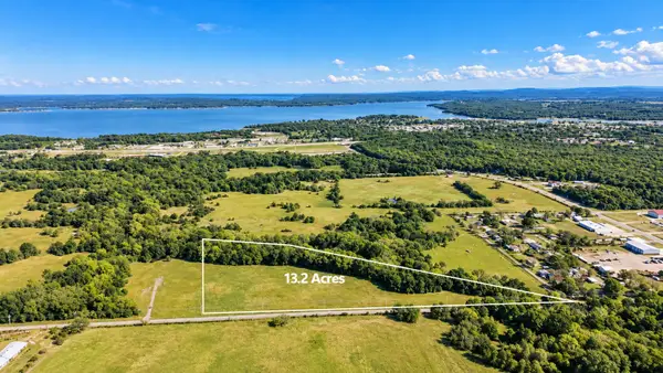 1 Coon Creek Road, Eufaula, OK 74432