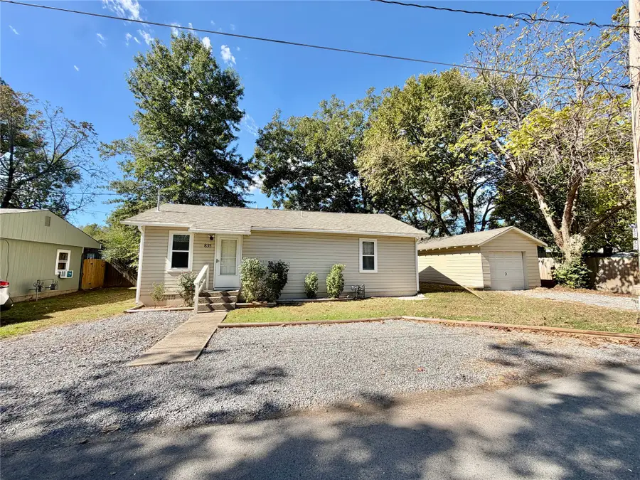 835 Lamer Avenue, Tahlequah, OK 74464 - #2