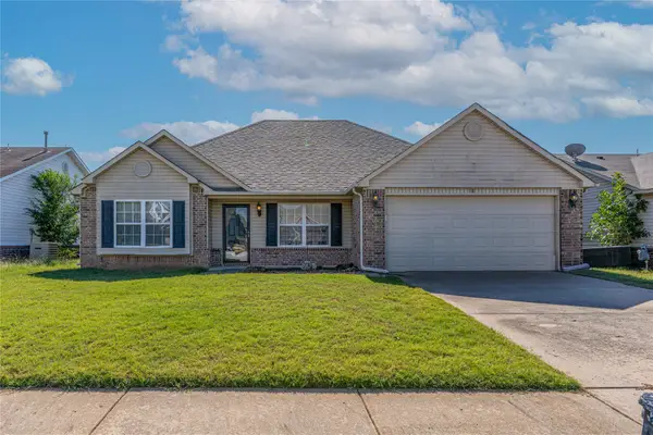 18 E Falcon Drive, Sapulpa, OK 74066
