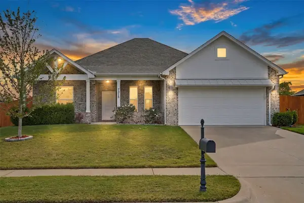 7315 E Oak Ridge Street, Broken Arrow, OK 74014