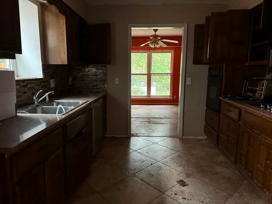 1416 S Oak Avenue, Broken Arrow, OK 74012 - #3