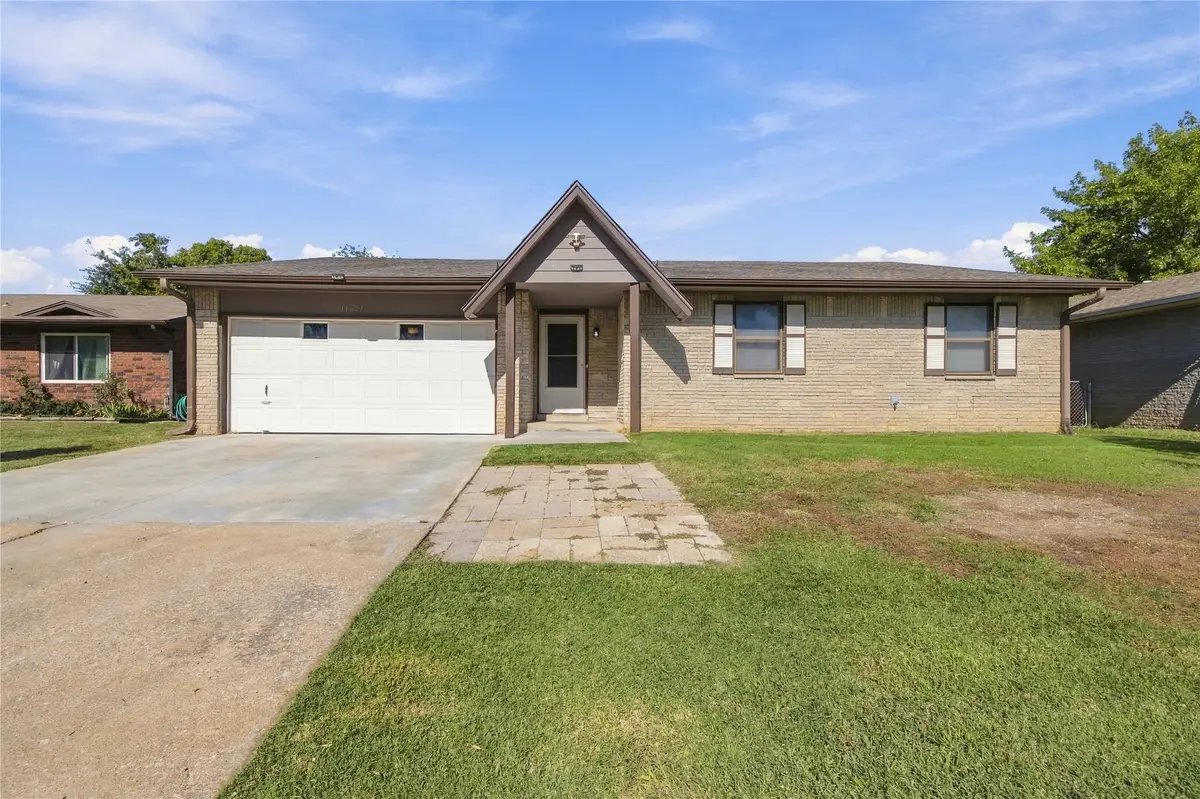 11847 E 62nd Place, Broken Arrow, OK 74012 - #1