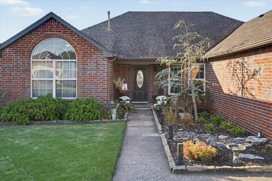 1307 W Pittsburg East Place, Broken Arrow, OK 74014 - #3