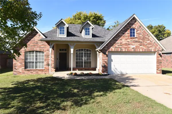 3718 S 201st East Avenue, Broken Arrow, OK 74014