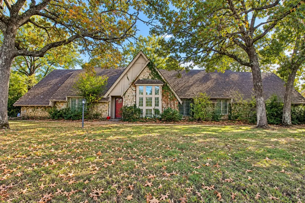 1820 E 20th Street, Okmulgee, OK 74447 - #1
