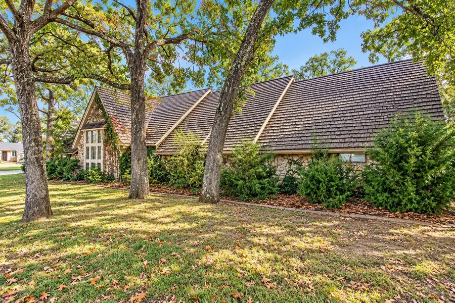 1820 E 20th Street, Okmulgee, OK 74447 - #3